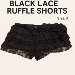 Chic High Waist Black Lace Shorts